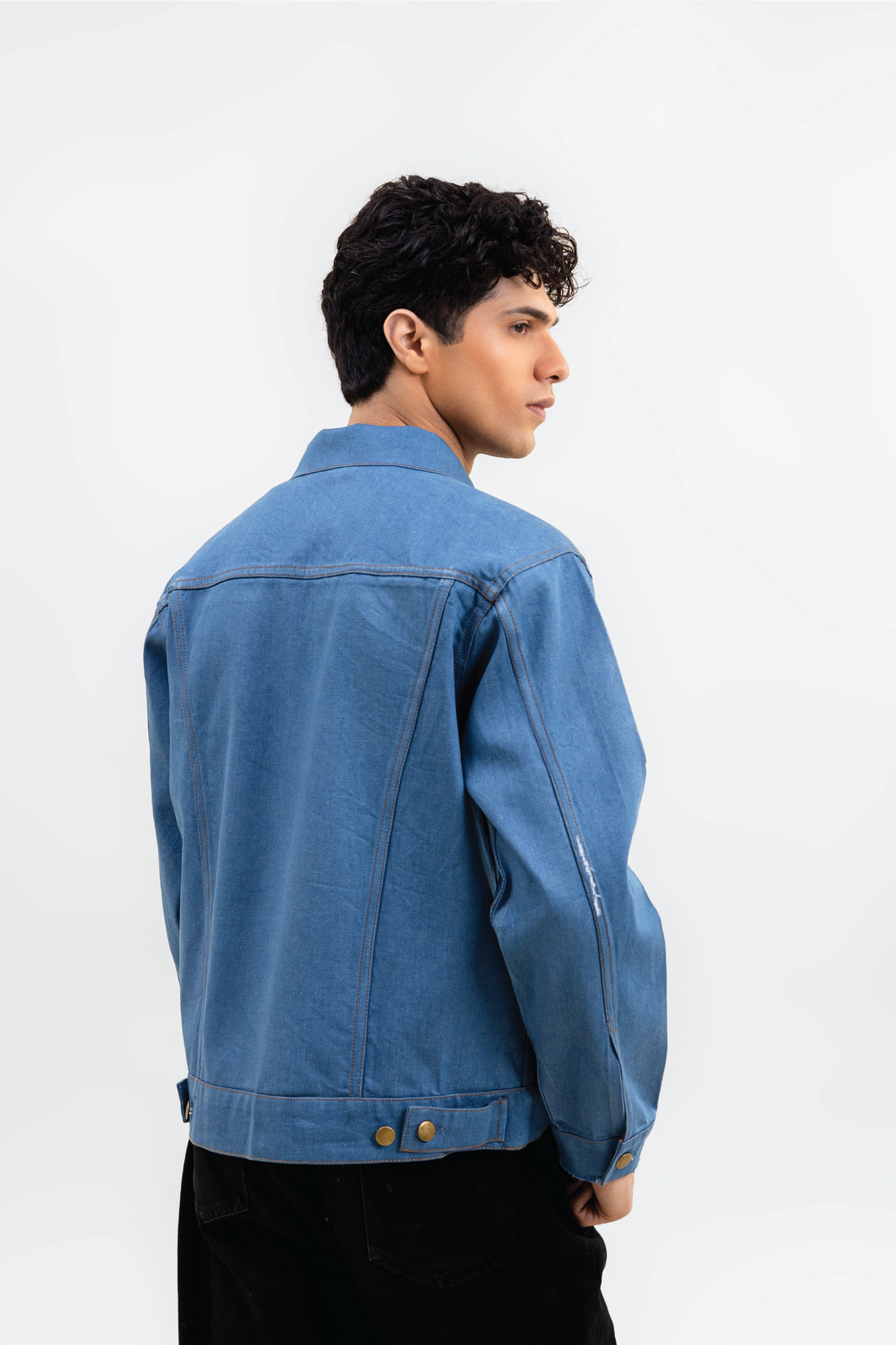 EXCLUSIVE BLUE DENIM JACKET